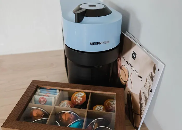 Emilia Am Woerthersee * שיפלינג אם סי